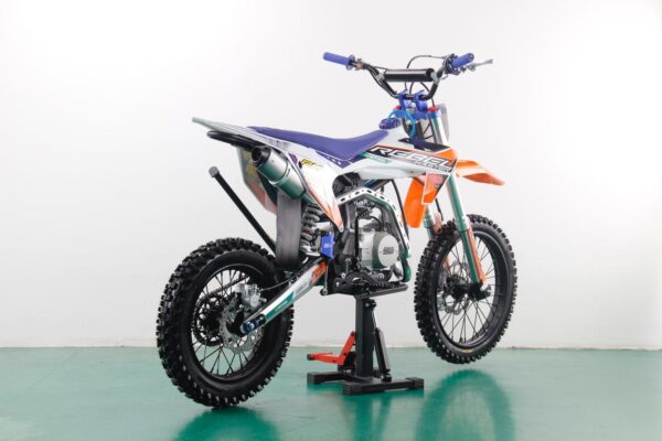 Rebel Master 125cc RM  XL - Imagen 8
