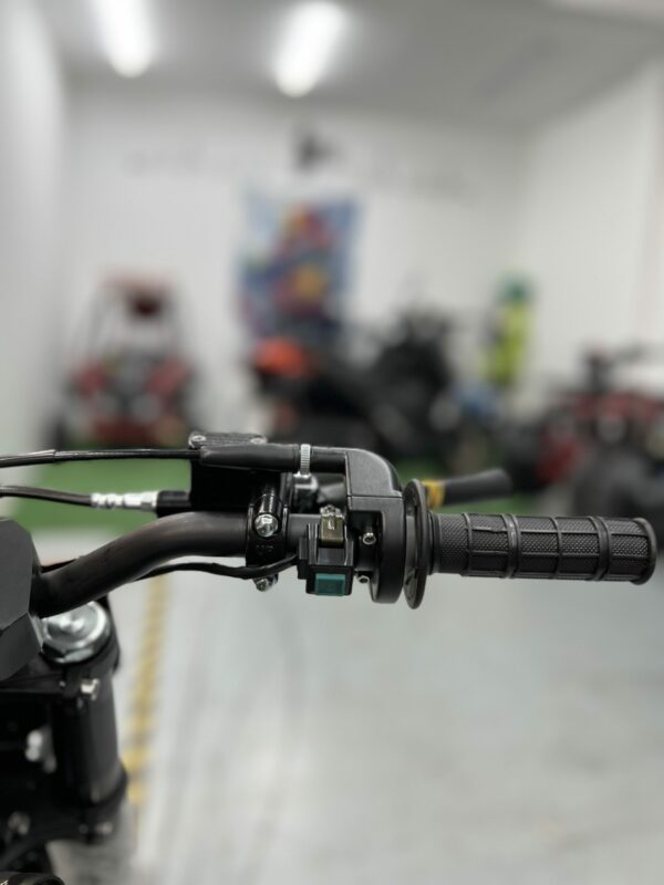 PIT BIKE IMR JUNIOR 110 semiautomática - Imagen 8